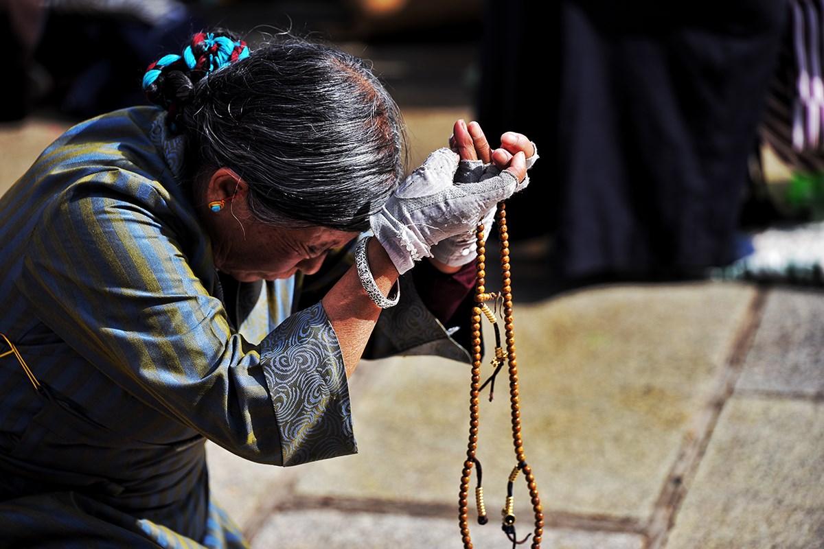 Believer at Jokhang Temple