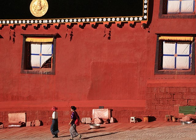 Cultura e Turismo della Prefettura Autonoma Tibetana di Garze (74,15 MB)