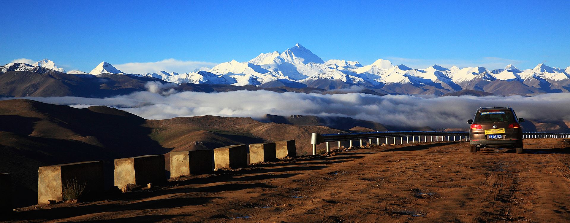 Viaggio Terrestre dal Tibet allo Xinjiang con Everest e Escursionismo intorno a Kailash