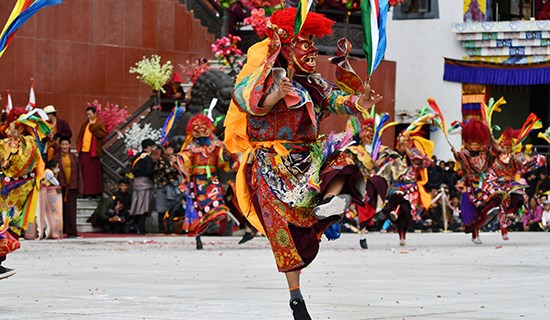 Esperienza alle Quattro Feste a Kham nel Sichuan Occidentale 2021