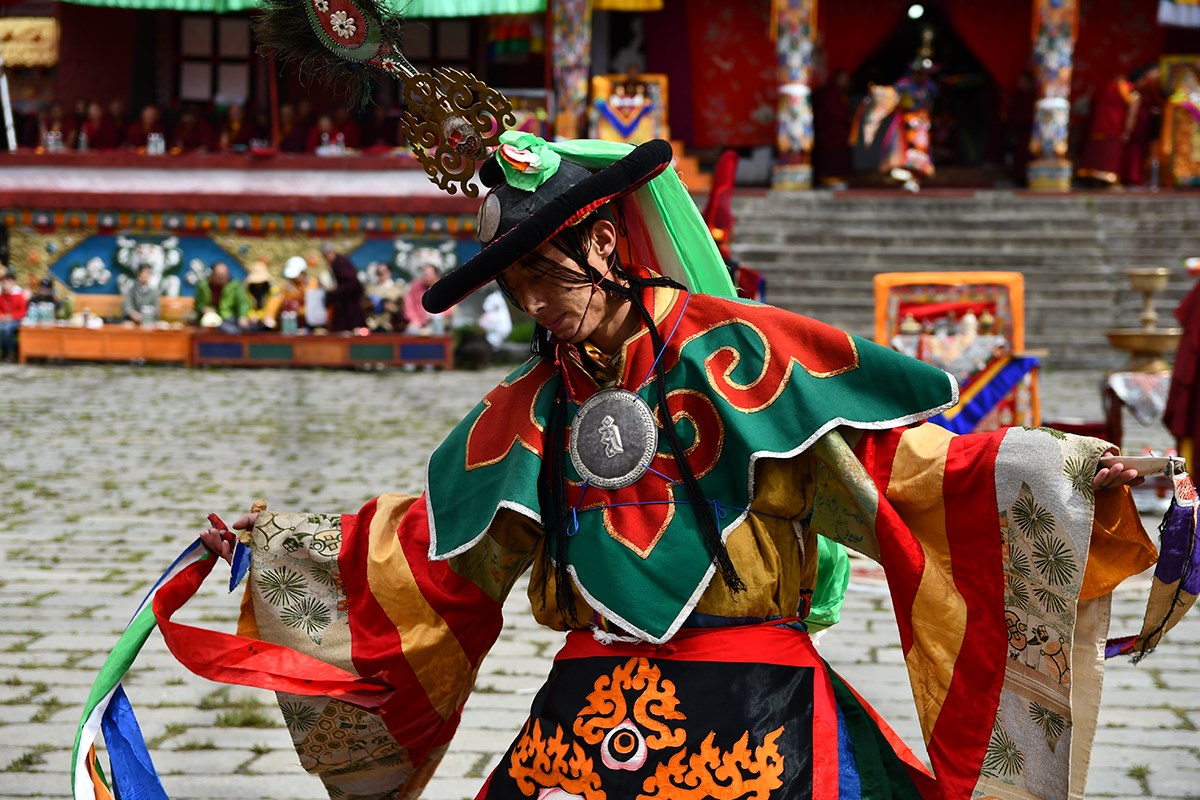 Mask Dance Festival at Tagong Monastery | Foto da Liu Bin