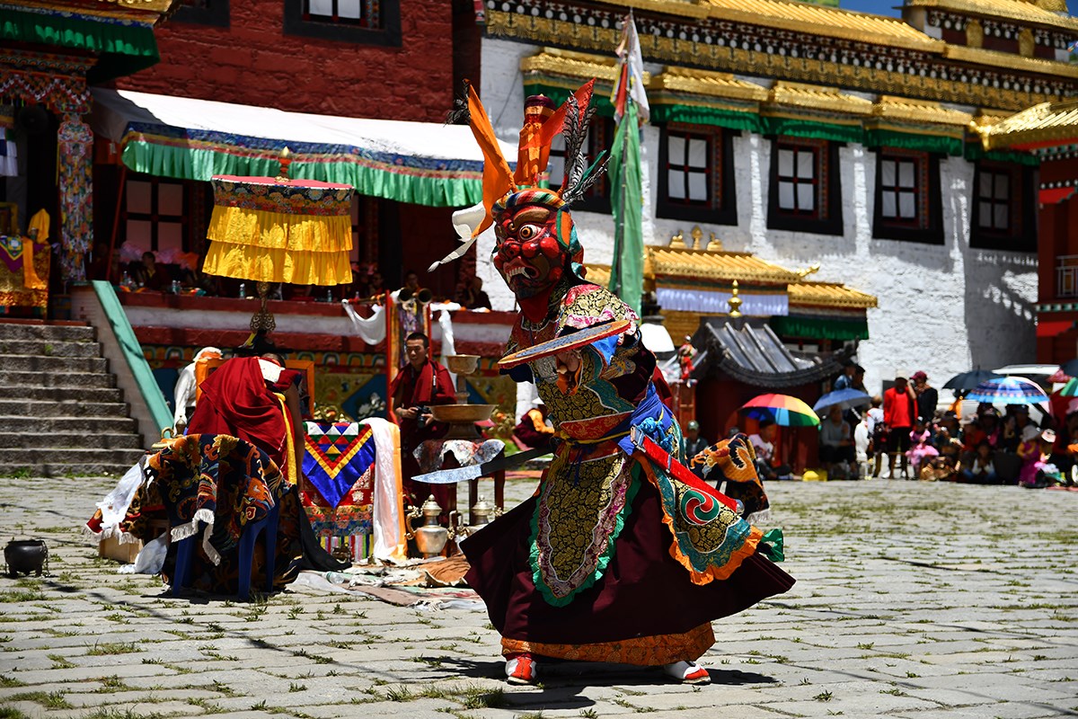 Mask Dance Festival at Tagong Monastery | Foto da Liu Bin