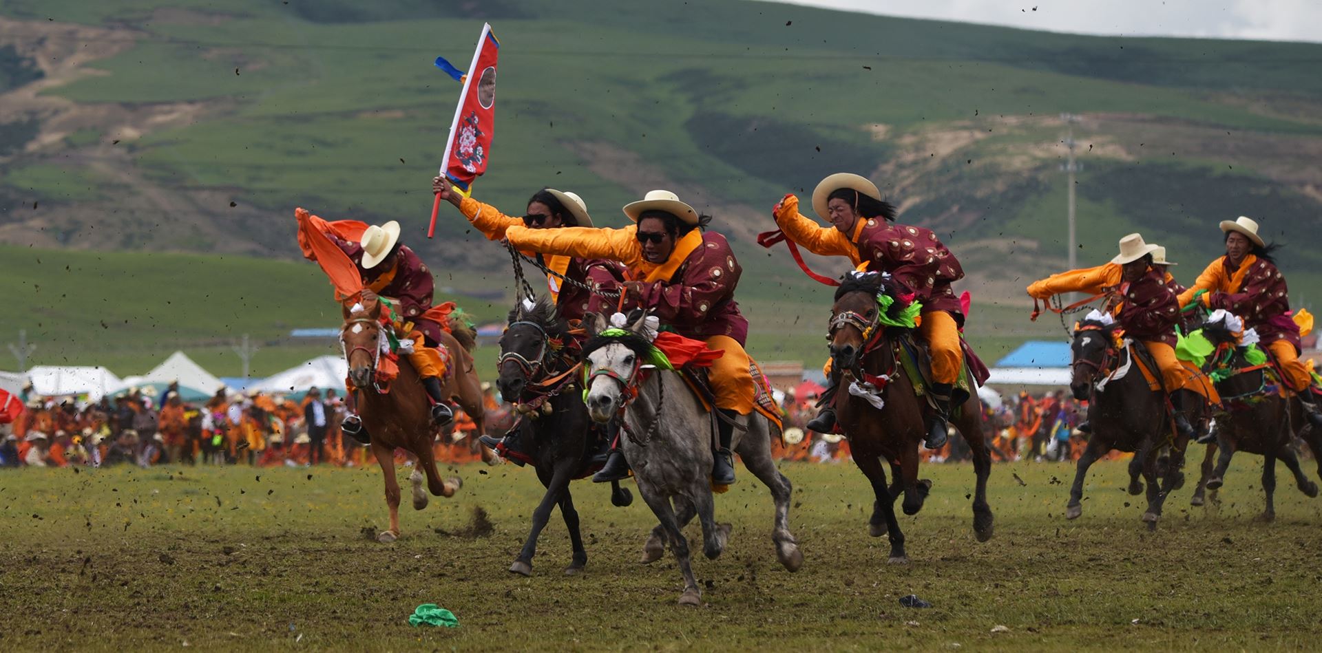 Viaggio del Tibet durante la Festa dell'Ippica a Damxung 2021