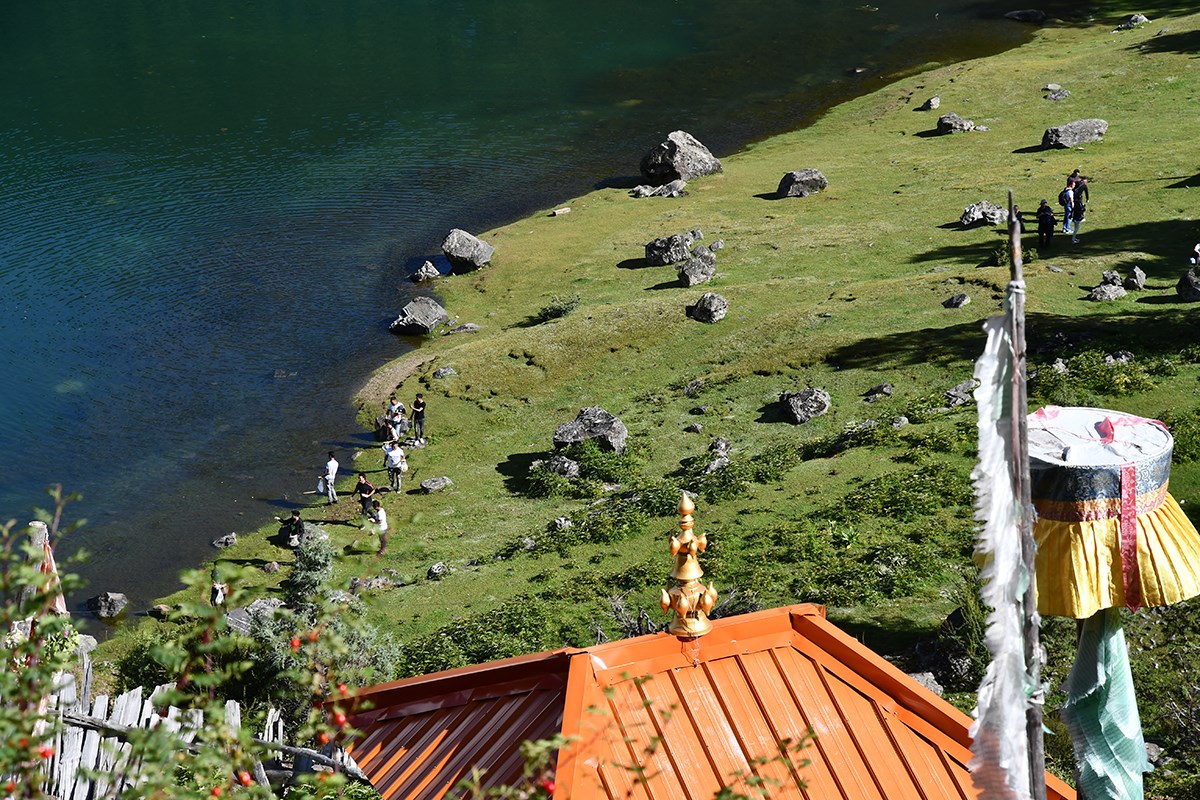 Tsoka Monastery and Tsoka Lake | Foto da Liu Bin