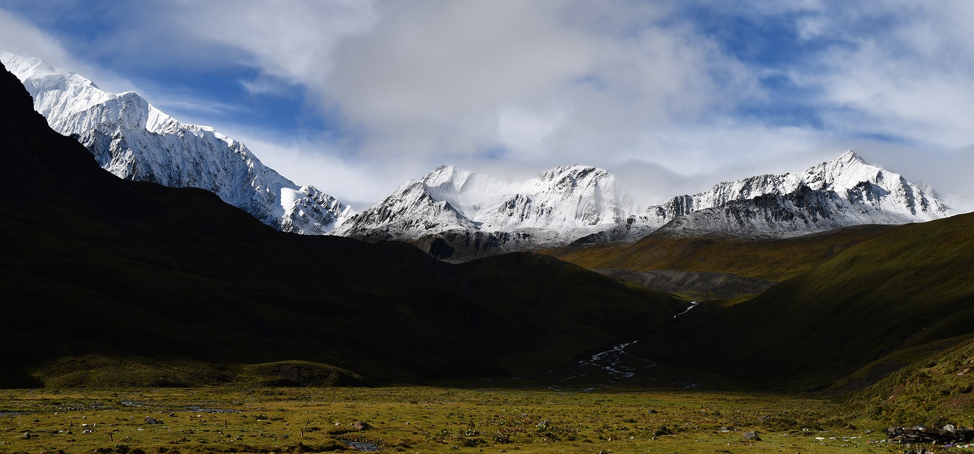 Escursionismo sul Monte Gongga nel Sichuan Occidentale
